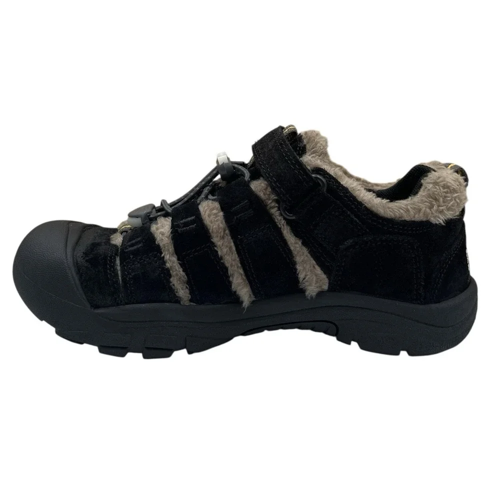 KEEN Youth Big Boys Girls Newport Suede Cozy Shoes Size 1 Black Slip-on Bungee